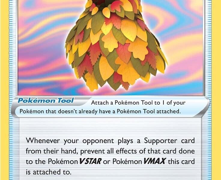 Leafy Camo Poncho Pokemon Kaart
